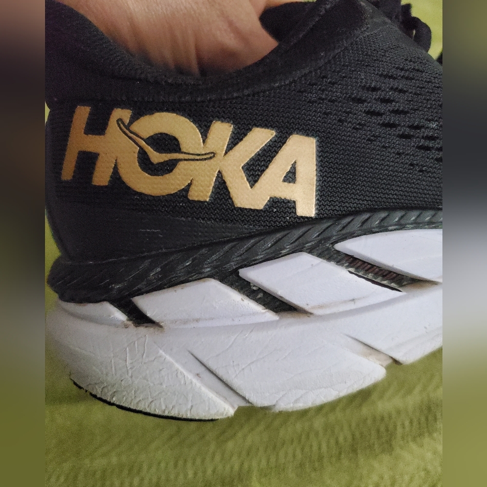 Hoka One One Clifton 7 Men’s Sneakers Size 7.5 Gold & Black - Picture 15 of 16
